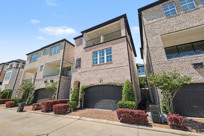 property at 2713 Kinsley Oaks Dr