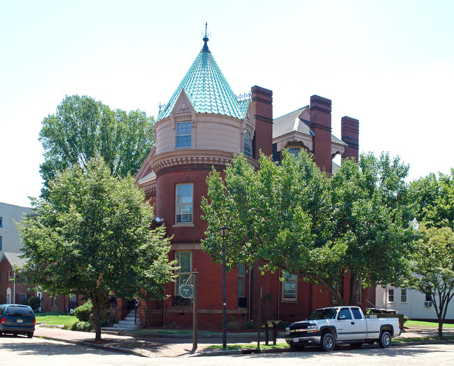 329 North St in Portsmouth, VA - Building Photo - Building Photo