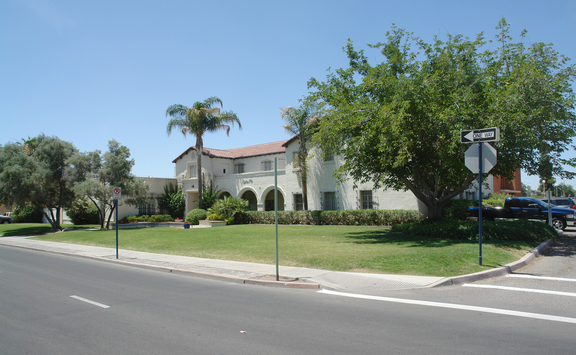 1339 E 1st St in Tucson, AZ - Foto de edificio