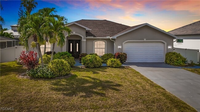 property at 4930 SW 25th Ct