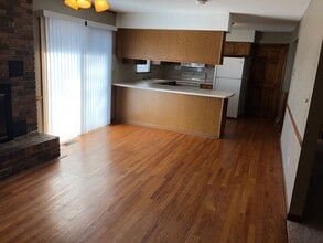 3913 Rustic Ln in Jefferson City, MO - Building Photo - Building Photo