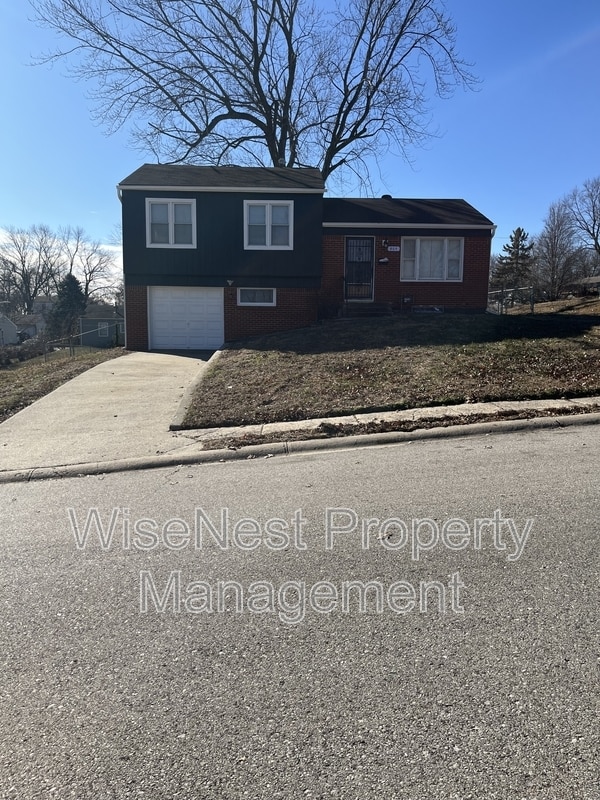 property at 805 W 39 St N