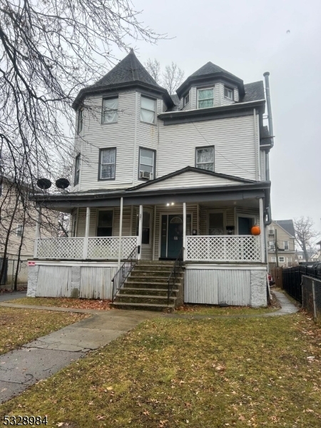 37 Lenox Ave in East Orange, NJ - Building Photo