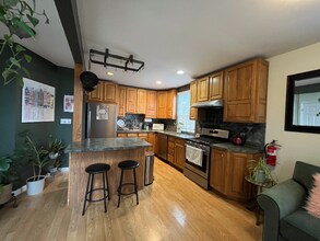 141 Washington St in Rocky Hill, NJ - Building Photo - Building Photo