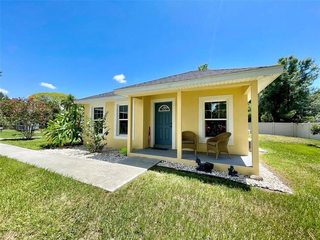 9907 Albyar Ave in Riverview, FL - Building Photo - Building Photo