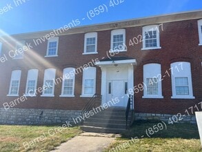 508 N Main St in Harrodsburg, KY - Building Photo - Building Photo
