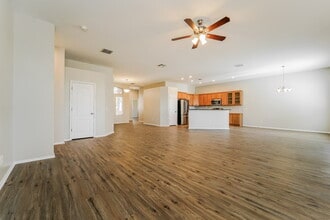 5115 W Wild Burro Spring Dr in Marana, AZ - Foto de edificio - Building Photo