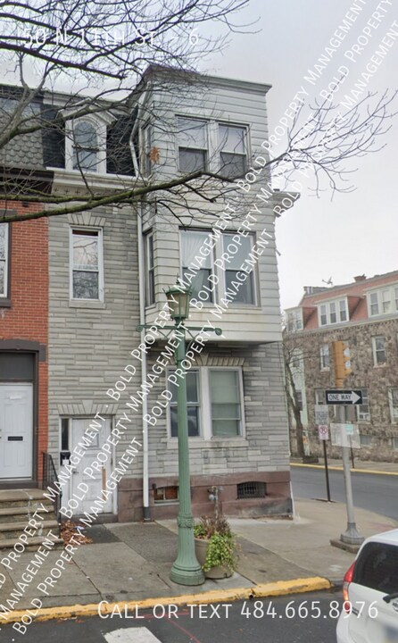 50 N 11th St in Reading, PA - Building Photo