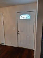 319 Pleasant St in Mount Orab, OH - Foto de edificio - Building Photo