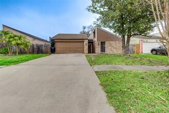 12327 Fairmeadow Dr in Houston, TX - Building Photo - Building Photo