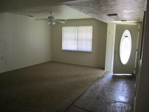 321 Sesame Dr in Mesquite, TX - Building Photo - Building Photo