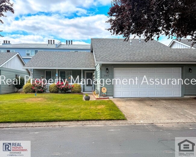 2383 SE 61st Ln in Hillsboro, OR - Foto de edificio - Building Photo