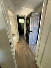 801 Torrance St, Unit 803 in San Diego, CA - Foto de edificio - Building Photo