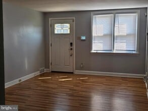 1521 West End Dr in Philadelphia, PA - Building Photo - Building Photo