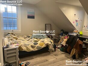 73 Thorndike St, Unit 2 in Cambridge, MA - Building Photo - Building Photo