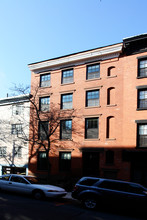 54 Hicks St in Brooklyn, NY - Foto de edificio - Building Photo