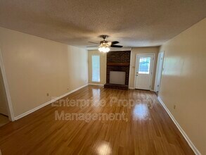 7053 Daneman Dr in Memphis, TN - Building Photo - Building Photo