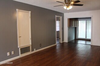 903 W Millard Ct in Daytona Beach, FL - Building Photo - Building Photo