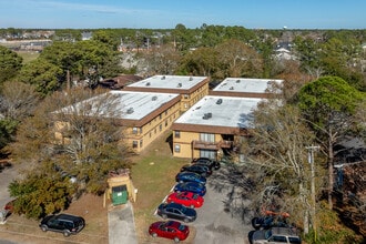 Academy Way Condos in Myrtle Beach, SC - Building Photo - Building Photo