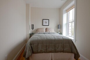 784 Tremont St in Boston, MA - Building Photo