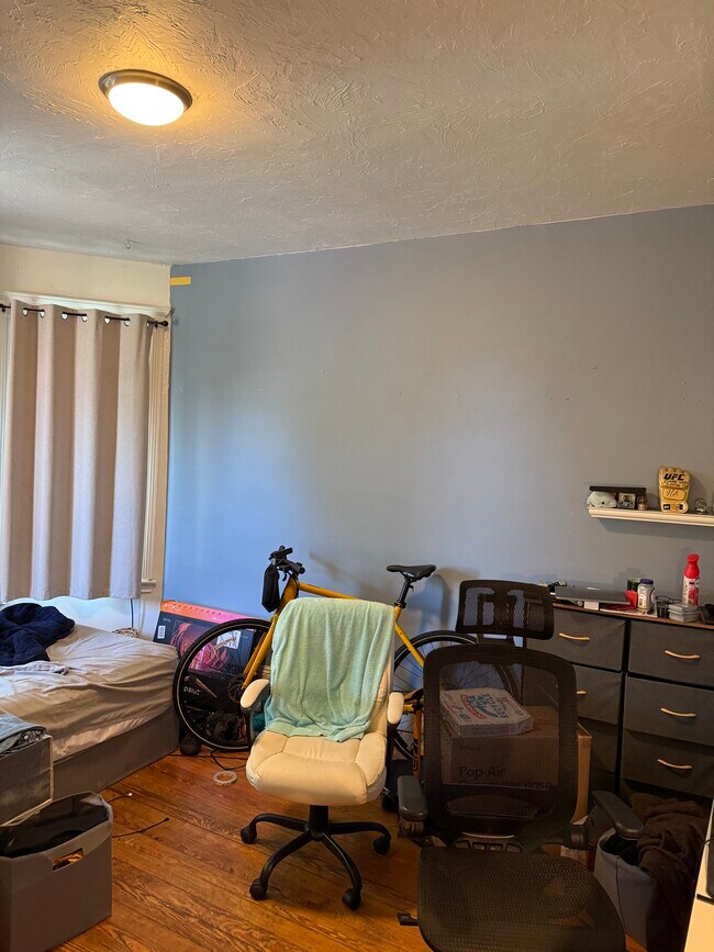 4 Litchfield St, Unit 2 in Boston, MA - Building Photo - Building Photo