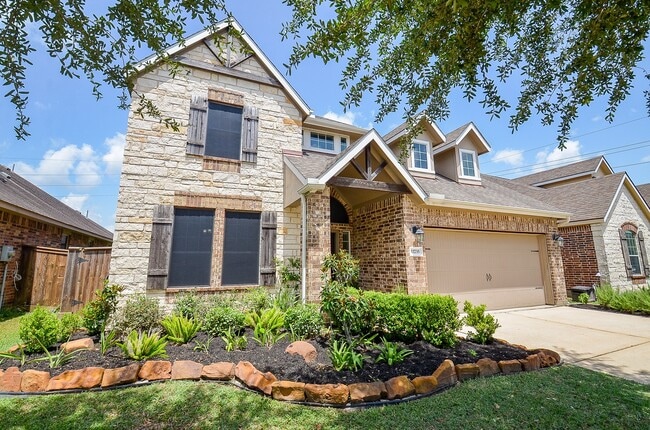 property at 11735 Giovanni Ln