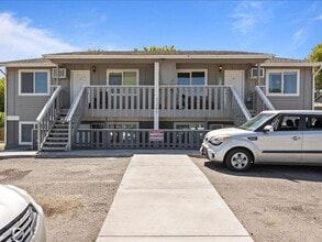 1207 W 13th Ave in Kennewick, WA - Building Photo - Building Photo