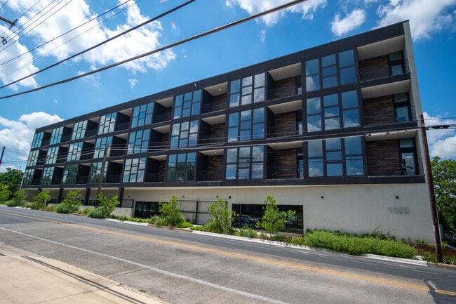 property at 1322 E 12th St