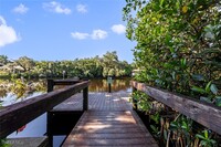 27085 Serrano Way in Bonita Springs, FL - Foto de edificio - Building Photo