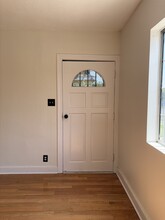 2051 Burnside Ave in Los Angeles, CA - Building Photo - Building Photo
