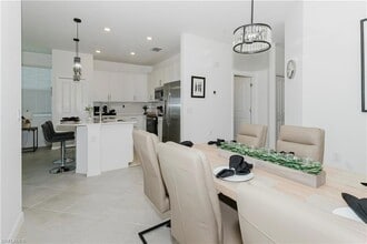 15275 Grn Acrs Ave, Unit 338 in Punta Gorda, FL - Building Photo - Building Photo