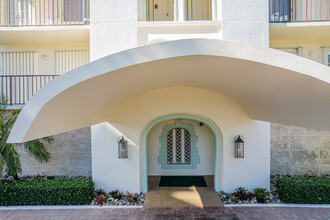 Whitehall in Naples, FL - Building Photo - Building Photo