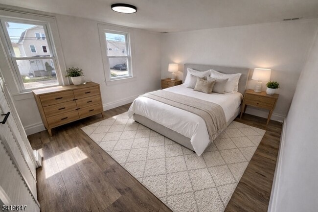 611 New York Ave in Lyndhurst, NJ - Building Photo - Building Photo