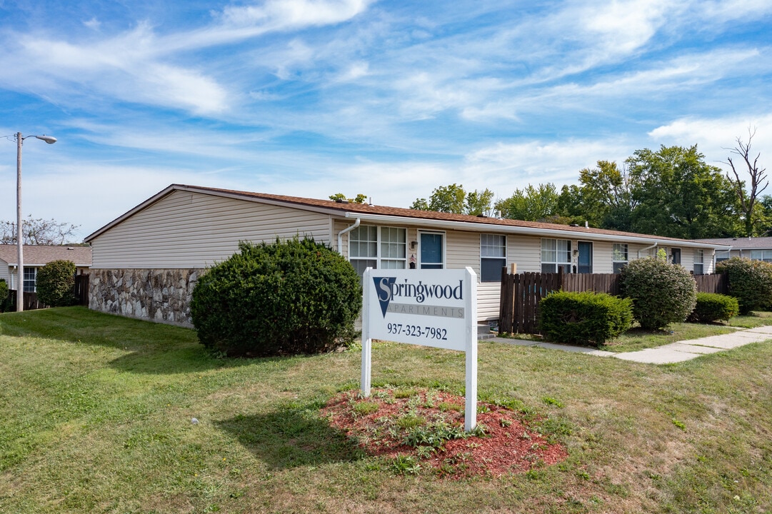 Springwood Apartments in Springfield, OH - Building Photo