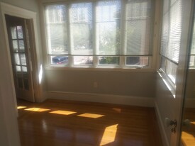 428 Perkins St in Oakland, CA - Building Photo