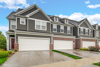 597 Watercress Dr in Aurora, IL - Building Photo - Building Photo