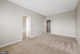 303 Starry Way Dr in Stephenson, VA - Building Photo - Building Photo