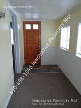 1124 W Bergin Ave in Flint, MI - Building Photo - Building Photo