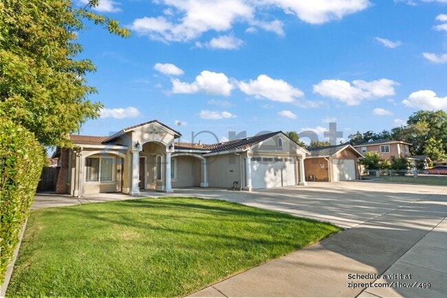 4074 Forestbrook Way in San Jose, CA - Building Photo - Building Photo