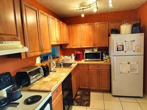 8760 SW 133rd Ave, Unit Horizons West in Miami, FL - Building Photo - Building Photo