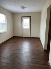 7190 Feather Ct in Reynoldsburg, OH - Building Photo - Building Photo