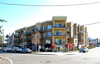 Pier View Condos in Seattle, WA - Building Photo