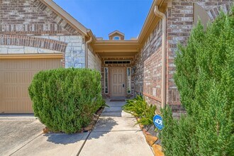 402 Conchola Ln in Richmond, TX - Building Photo - Building Photo