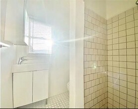 2835 Huron St in Los Angeles, CA - Building Photo - Building Photo