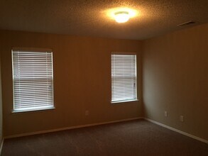 2524 Tan Oak Dr in Dallas, TX - Building Photo - Building Photo