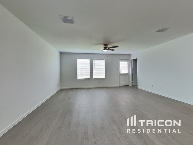 1837 Kiwi Dr in Royse City, TX - Building Photo - Building Photo