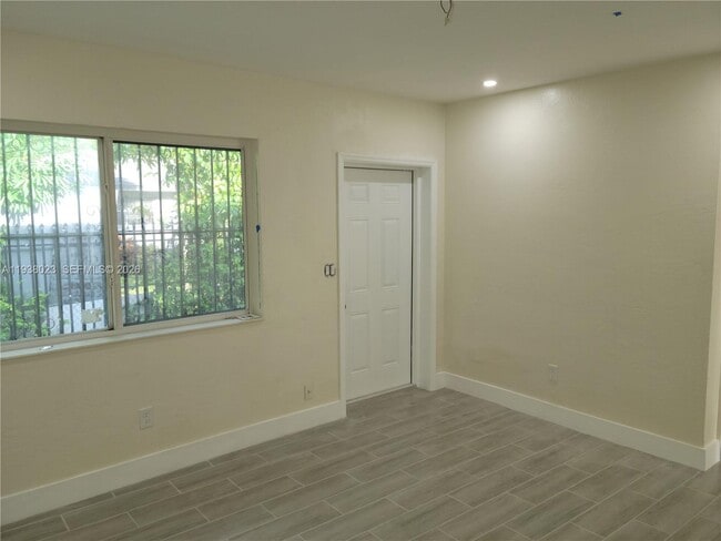 121 NE 82nd Terrace in Miami, FL - Building Photo - Building Photo