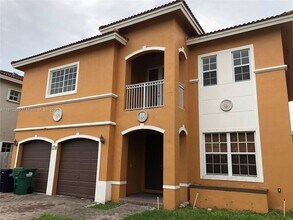 13426 SW 177th Terrace in Miami, FL - Building Photo - Building Photo