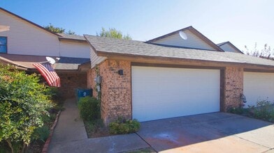 3804 Summer Cloud Dr in Edmond, OK - Building Photo - Building Photo