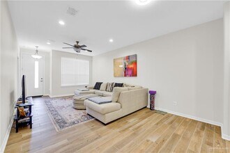 25 Xavier Ave in McAllen, TX - Building Photo - Building Photo